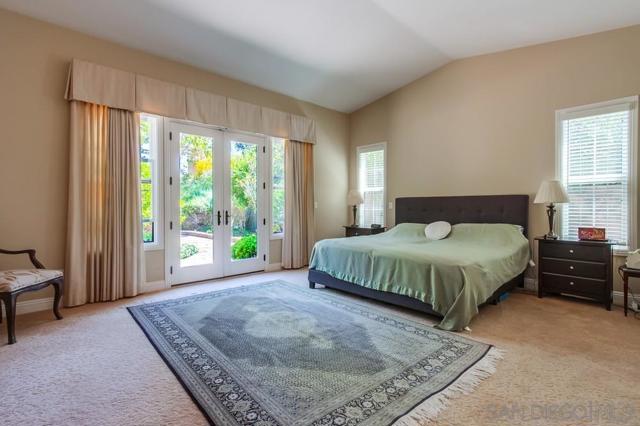 15609 Hayden Lake Place, San Diego CA: https://media.crmls.org/mediaz/c5ebb544-7d4c-4aae-92c2-78a5e8f94f7a.jpg