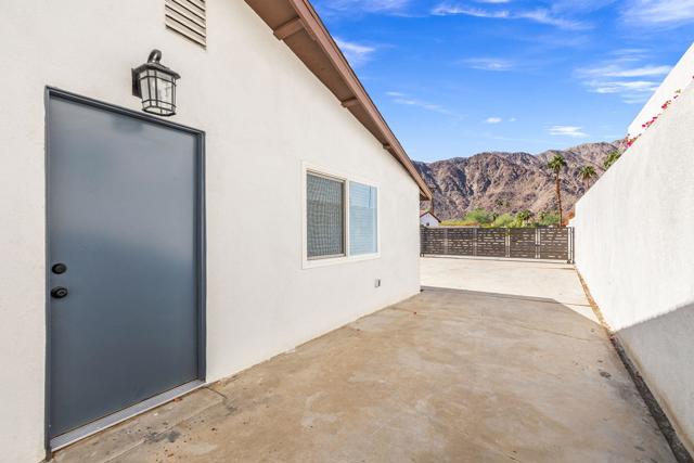 Image 24 of 76 For 51480 Avenida Obregon  B