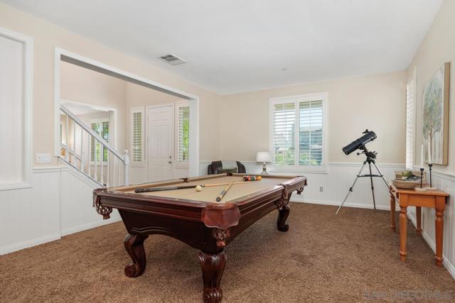17253 4S Ranch Parkway, San Diego CA: https://media.crmls.org/mediaz/c5ed12ab-92e9-4b82-ad52-6e6642a44a38.jpg