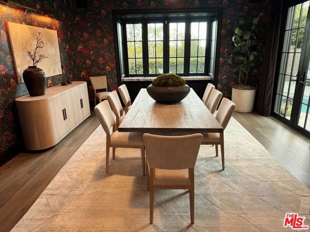 Image 9 of 43 For 888 Toulon Drive