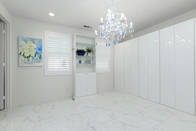 469 Pecana Street, Camarillo CA: https://media.crmls.org/mediaz/c5ef33b3-e09a-490f-b81d-d7537e20faf1.jpg