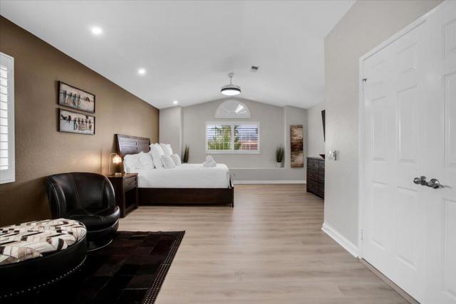 79320 Desert Wind Court, La Quinta CA: https://media.crmls.org/mediaz/c5eff9e5-a923-4b35-b33c-5c240a737510.jpg
