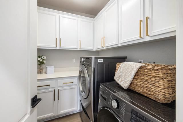 Detail Gallery Image 25 of 31 For 1924 Crossroads St, Chula Vista,  CA 91915 - 5 Beds | 4 Baths