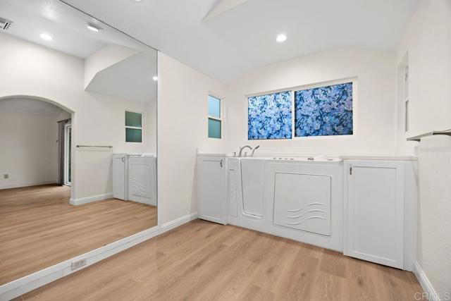 Detail Gallery Image 33 of 45 For 4459 Dorchester Pl, Carlsbad,  CA 92010 - 3 Beds | 2 Baths