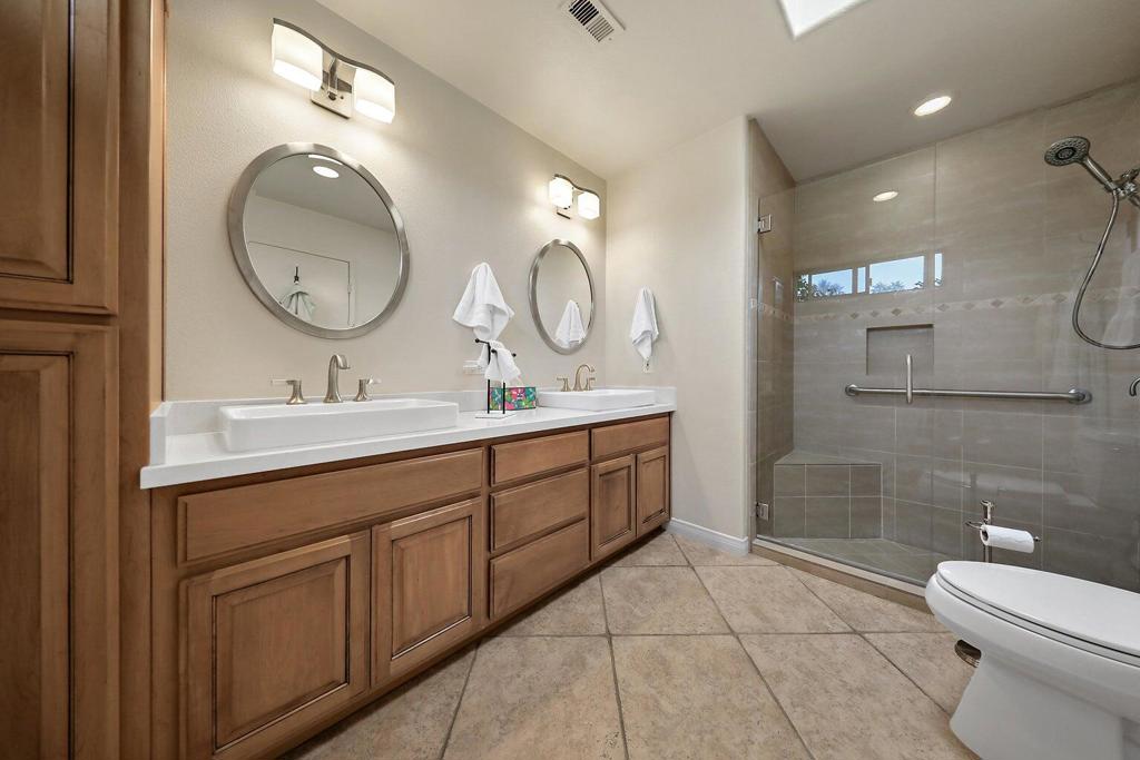 MLS #219137020PS image #15