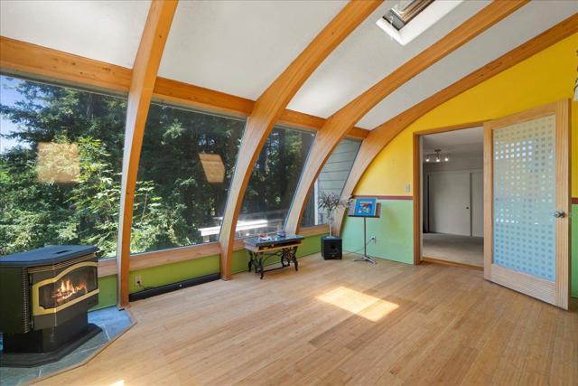 20246 Gist Road, Los Gatos CA: https://media.crmls.org/mediaz/c5f1865d-63b8-402c-892f-d2bb961eac4a.jpg