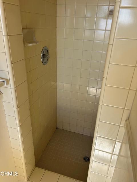 Detail Gallery Image 12 of 31 For 329 Mariposa Dr, Ventura,  CA 93001 - 4 Beds | 3 Baths