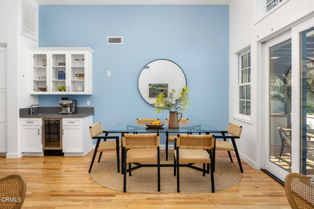 Detail Gallery Image 9 of 29 For 2044 Monterey Rd, South Pasadena,  CA 91030 - 4 Beds | 3 Baths