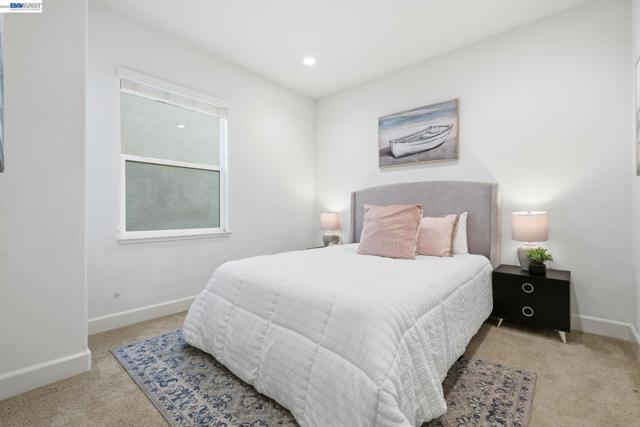 Image 15 of 44 For 8553 Schooner Way