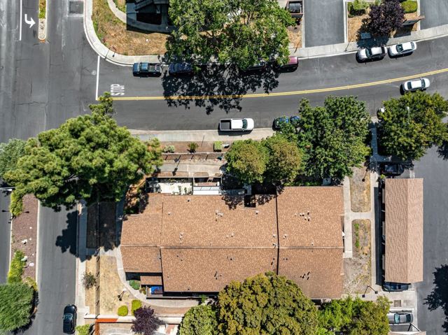 213 Ladera Plz, Union City CA: https://media.crmls.org/mediaz/c5f46236-69a5-41e4-9349-2ea4afe11d1c.jpg