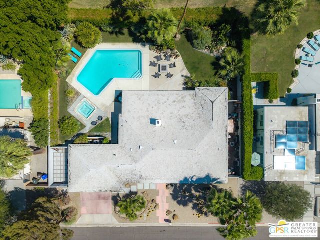 2072 S Bobolink Lane, Palm Springs, CA 92264