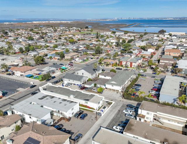 637 10th, Imperial Beach CA: https://media.crmls.org/mediaz/c5f486e6-b40b-419f-8afa-5bd87528f4d3.jpg