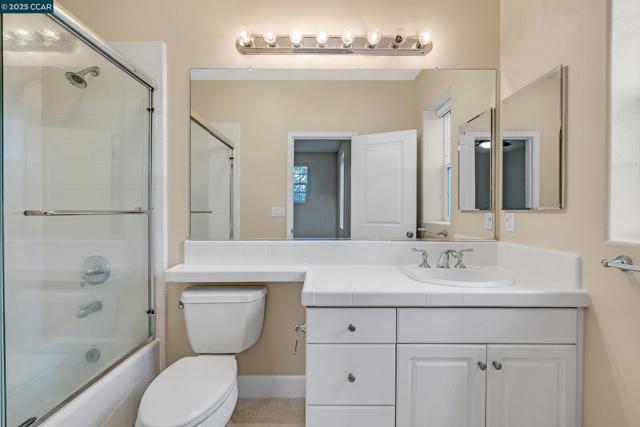 1966 Casablanca St, Danville CA: https://media.crmls.org/mediaz/c5f5a3ec-ef05-43ec-b10b-91d21272980b.jpg