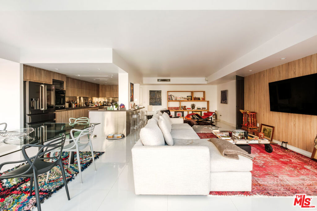 10450 Wilshire Boulevard #2G