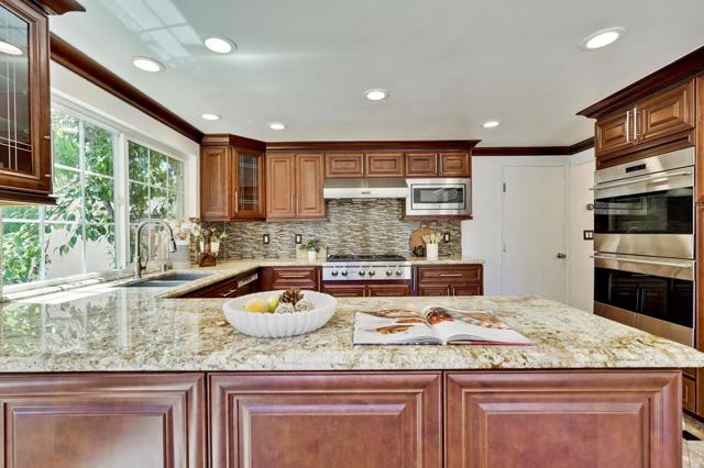 6107 Paso Los Cerritos, San Jose CA: https://media.crmls.org/mediaz/c5f771ec-0cb2-48bb-a231-7e94063faa55.jpg