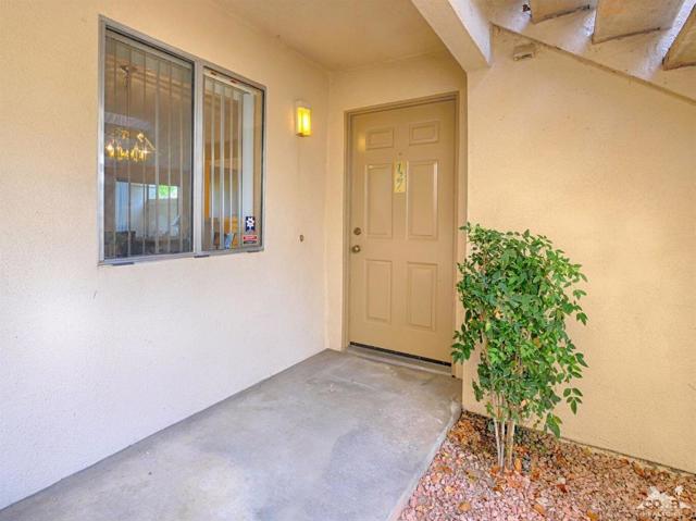 78127 Crimson Court, La Quinta CA: https://media.crmls.org/mediaz/c5f83dfb-9bf3-4667-87ae-de7bcd0daad9.jpg