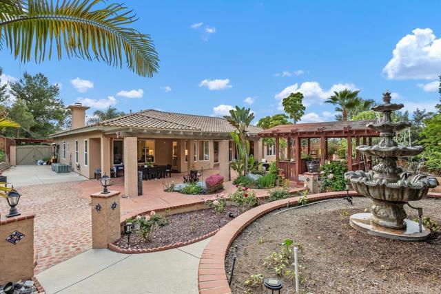 2409 Andersen Lane, Vista CA: https://media.crmls.org/mediaz/c5f88ec8-1202-4586-a672-30bf916431cc.jpg