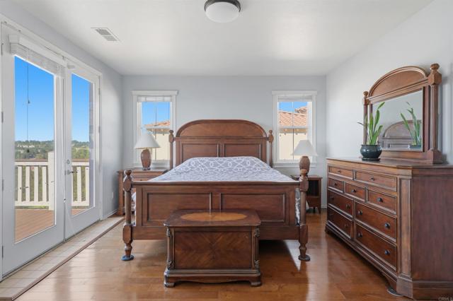 Detail Gallery Image 19 of 42 For 2784 Rambling Vista Rd, Chula Vista,  CA 91915 - 4 Beds | 4 Baths