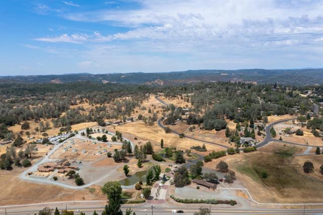 1416 Blue Tent Court,  CA: https://media.crmls.org/mediaz/c5fb295b-0eb2-4561-b120-78cfe68df09c.jpg