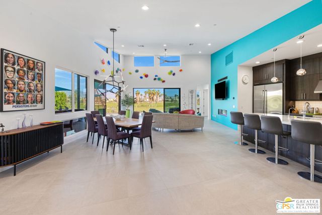 4321 Lumina Way, Palm Springs CA: https://media.crmls.org/mediaz/c5fca40f-f018-42cd-a30d-430492164c10.jpg