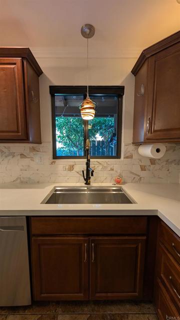 8021 Calle Fanita, Santee CA: https://media.crmls.org/mediaz/c5fd1671-a7dd-42a6-9ad1-46818311a231.jpg