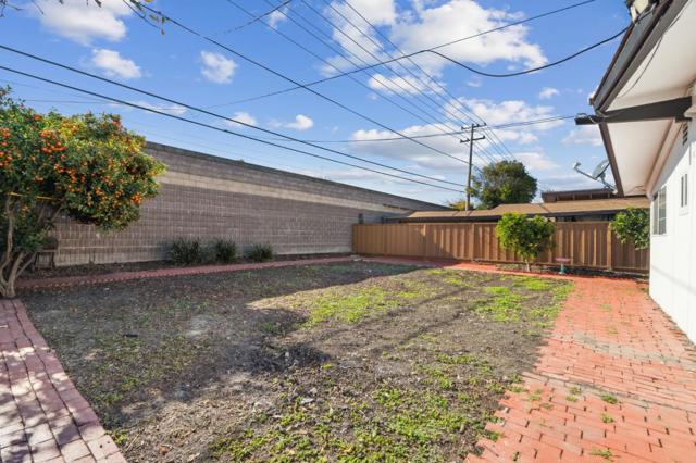 774 Lakewood Drive, Sunnyvale CA: https://media.crmls.org/mediaz/c5fd42dc-ba3a-4d3c-86d4-f278af6c0b71.jpg