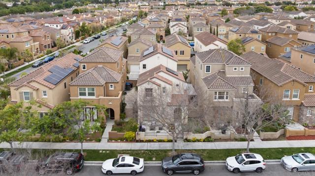 Detail Gallery Image 5 of 41 For 1683 Kincaid Ave, Chula Vista,  CA 91913 - 4 Beds | 4 Baths