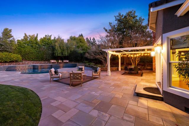 12 Colton Court, Redwood City CA: https://media.crmls.org/mediaz/c5fd9030-8576-4d5c-bcd4-431ab4b112e0.jpg