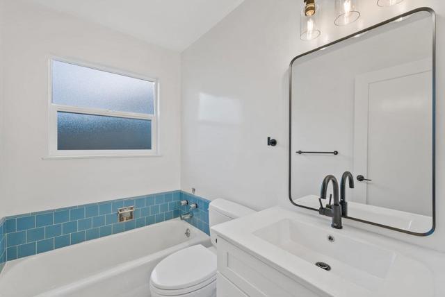 115 Crestview Terrace, Santa Cruz CA: https://media.crmls.org/mediaz/c5fdc231-1e0d-4458-b8c8-135e25ccd7c4.jpg