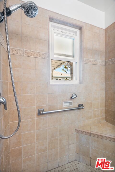 9620 Braddock Drive, Culver City CA: https://media.crmls.org/mediaz/c5fdd675-cf44-42ae-aa72-896d66af6f18.jpg