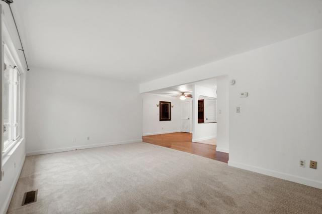 1091 Century Drive, Napa CA: https://media.crmls.org/mediaz/c6024515-0747-47e7-b276-8d419e582198.jpg