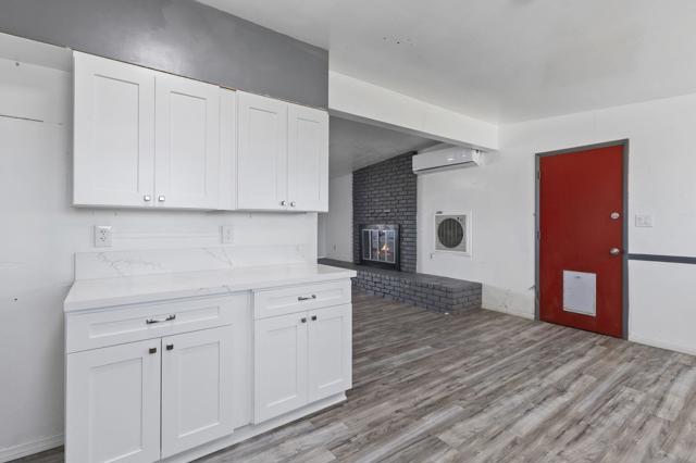 7517 Alaba Avenue, Yucca Valley CA: https://media.crmls.org/mediaz/c6036a14-5894-4b2e-bcc5-65882d84624f.jpg