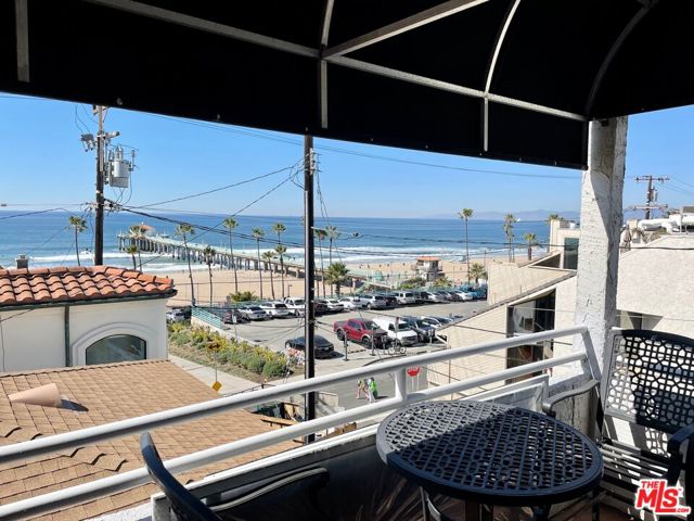 124 11TH Street, Manhattan Beach, California 90266, ,Residential Income,Sold,11TH,22131783