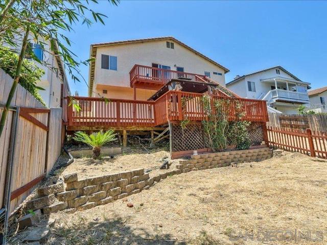 1277 Glencoe Dr, San Diego CA: https://media.crmls.org/mediaz/c6042cf0-e5d1-47fd-a536-075bd8172505.jpg