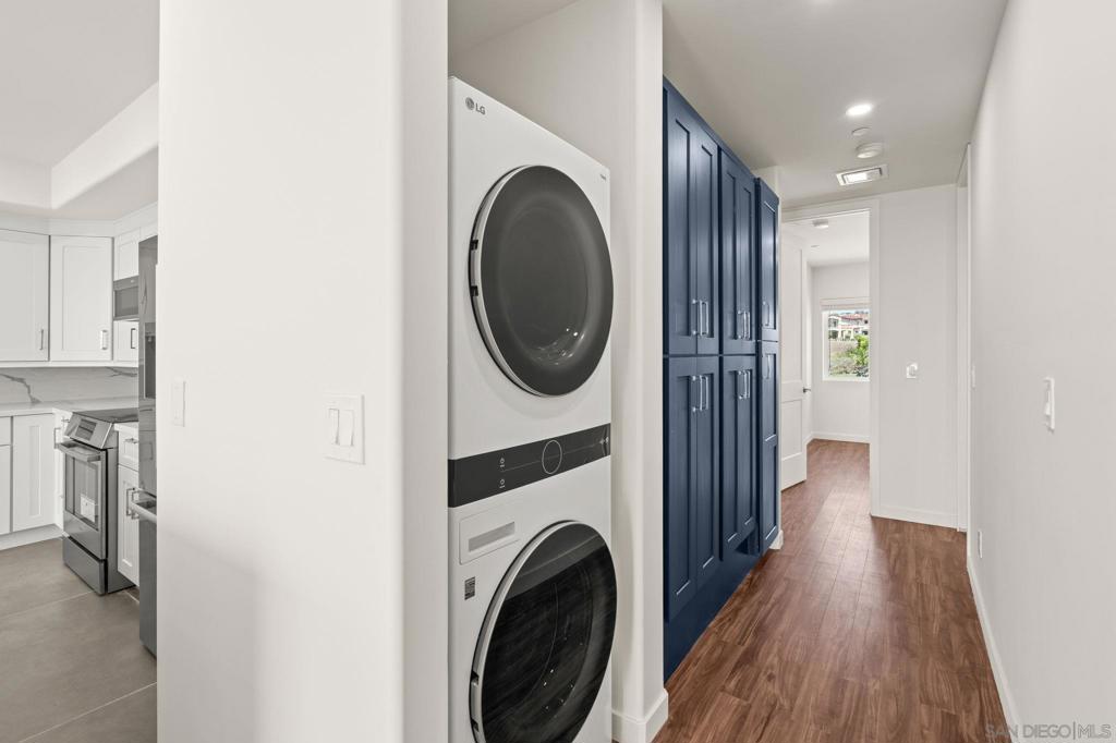 1251 Van Nuys St - photo 18