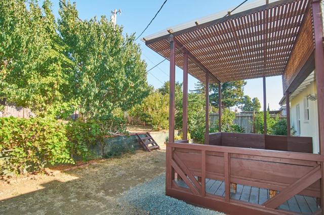 506 Annette Avenue, Vallejo CA: https://media.crmls.org/mediaz/c605c5d0-f103-483b-9eb3-74600091e42c.jpg