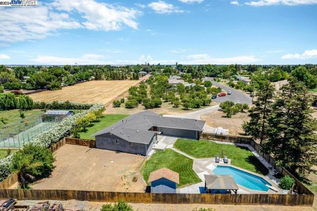 Image 41 of 44 For 8540 Bates Ct