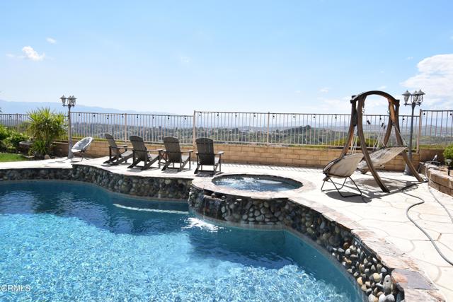 Detail Gallery Image 38 of 47 For 28469 Horseshoe Cir, Saugus,  CA 91390 - 4 Beds | 3 Baths