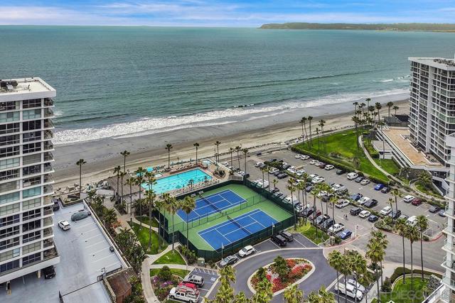 1820 Avenida del Mundo, Coronado CA: https://media.crmls.org/mediaz/c60a397b-bd3b-41bb-ab97-b2ce18e02ead.jpg