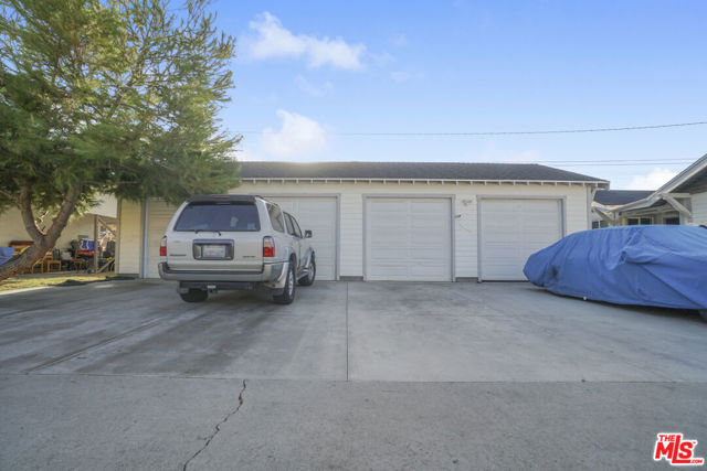 9720 Cedar Street, Bellflower, California 90706, ,Multi-Family,For Sale,Cedar,24445319