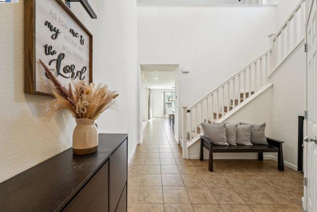 4778 Hawkins St, Antioch CA: https://media.crmls.org/mediaz/c60be671-facc-4f35-a37c-def0bc39b4dc.jpg