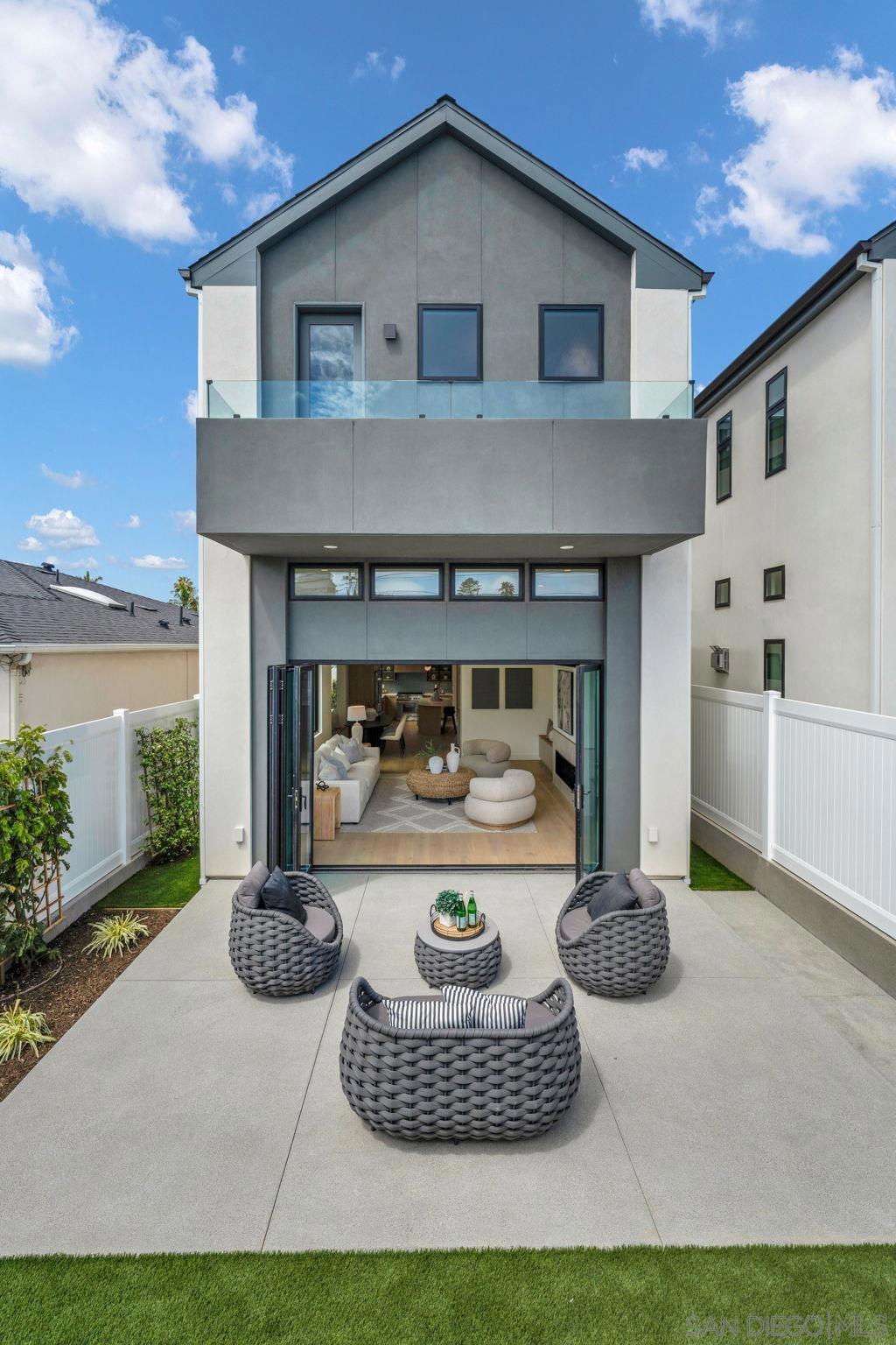 1073 Opal Street - photo 14