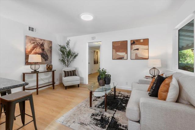 119 Belcrest Drive, Los Gatos CA: https://media.crmls.org/mediaz/c60d1d7b-6084-4128-9b65-76d715e0aece.jpg