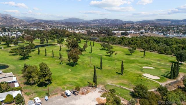 10263 Avenida Real, Lakeside CA: https://media.crmls.org/mediaz/c60db0b2-9ca0-4d61-b3fa-d63945569198.jpg
