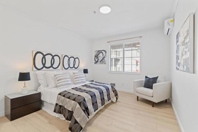 250 Santa Fe Terrace, Sunnyvale CA: https://media.crmls.org/mediaz/c60dfece-9efa-4056-abde-91e9249c2952.jpg