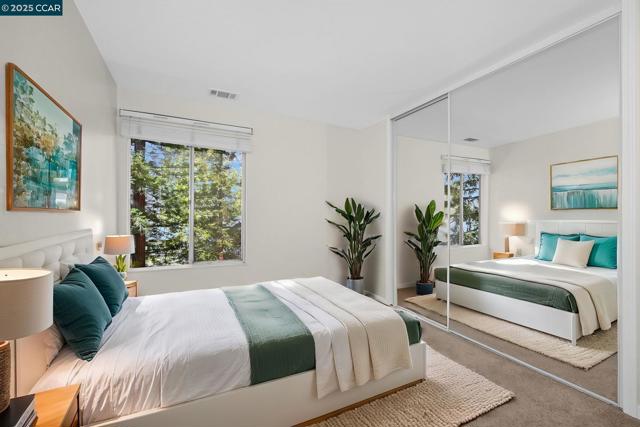 5450 Concord Blvd, Concord CA: https://media.crmls.org/mediaz/c60f9359-836b-4d82-b1af-e31b909932be.jpg
