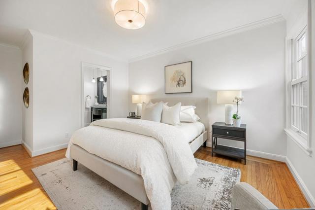 1149 Cortez Avenue, Burlingame CA: https://media.crmls.org/mediaz/c6113475-8950-4a9e-9e8a-2498e4aa6652.jpg