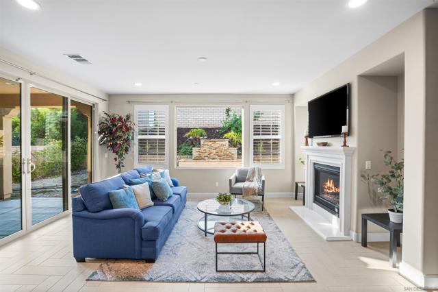 7066 Via Agave, San Diego CA: https://media.crmls.org/mediaz/c61178d1-3cd2-41c5-969a-8dd80baf7469.jpg