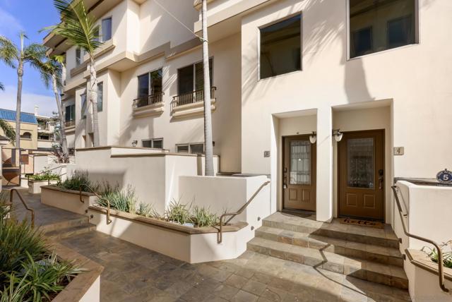 7520 Draper Ave, La Jolla CA: https://media.crmls.org/mediaz/c6119ae8-ddc2-4704-bdb6-01a8fd017eb0.jpg