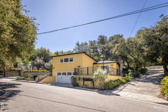 Detail Gallery Image 3 of 36 For 7580 Mcgroarty Ter, Tujunga,  CA 91042 - 3 Beds | 2 Baths